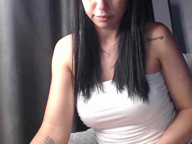 Mikimichelle webcam
