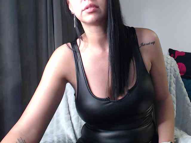 Modella: MikiMichelle