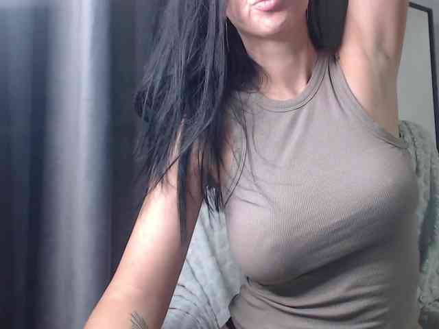 Mikimichelle webcam