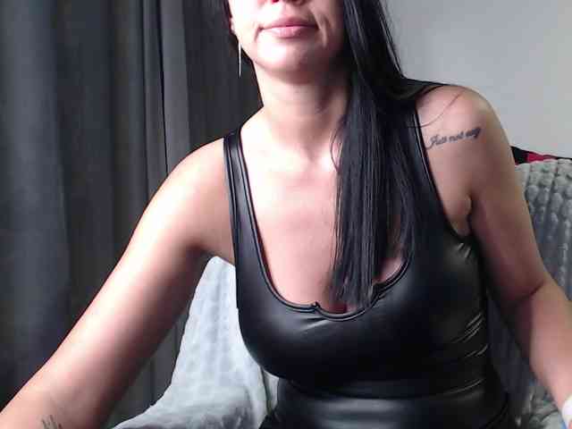 Modella: MikiMichelle