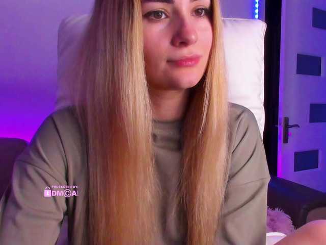 meow's BongaCams show and profile