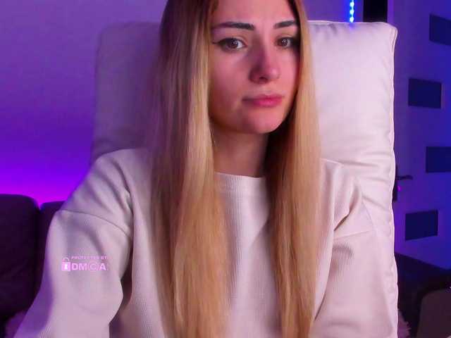 meow's BongaCams show and profile