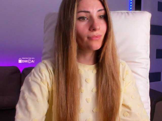 meow live cam on BongaCams