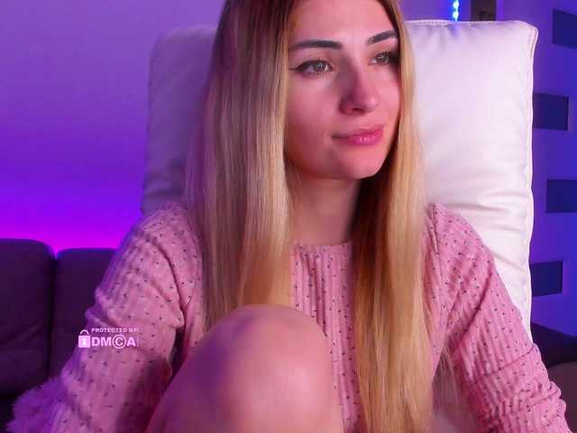 meow's BongaCams show and profile