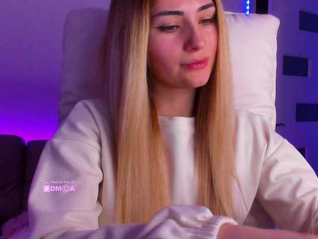 meow's BongaCams show and profile