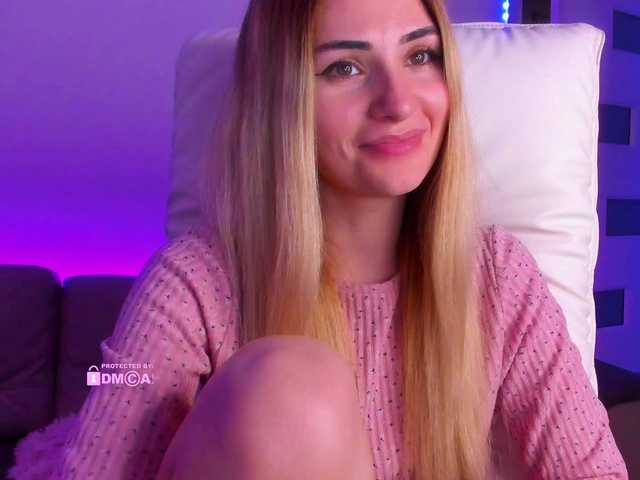 meow's BongaCams show and profile