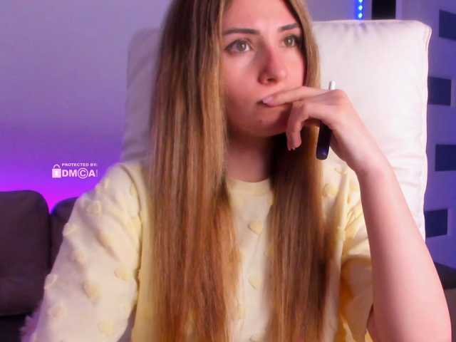 meow live cam on BongaCams