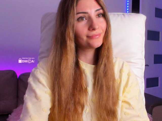 meow live cam preview