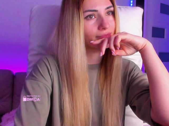 meow's BongaCams show and profile