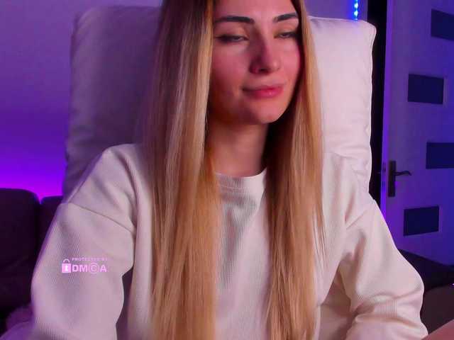 meow's BongaCams show and profile