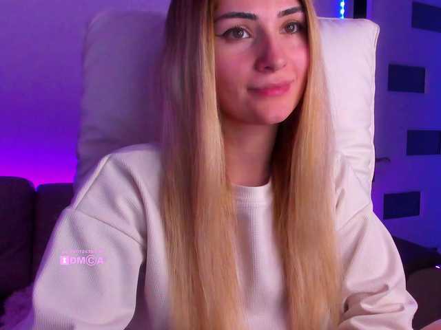 meow's BongaCams show and profile