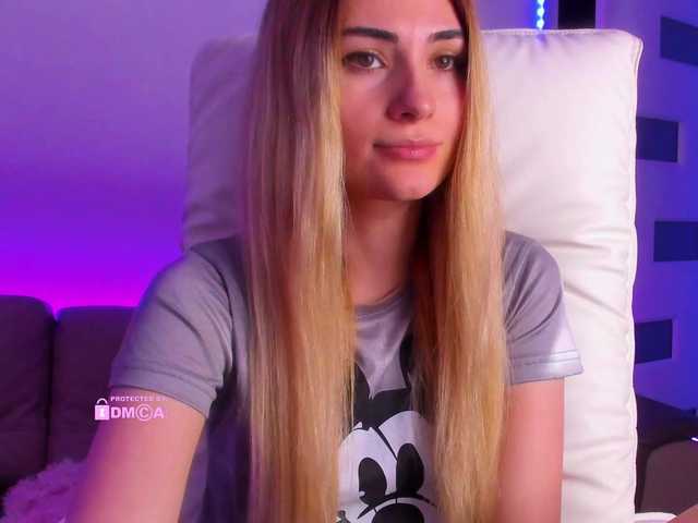 meow's BongaCams show and profile