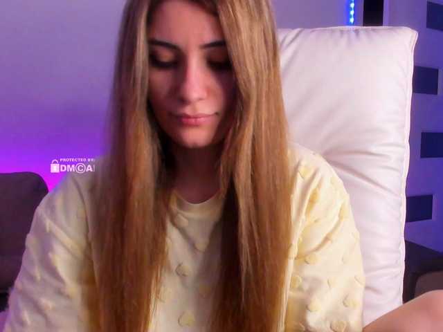 meow live cam on BongaCams