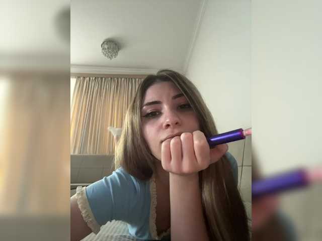 meow live cam on BongaCams