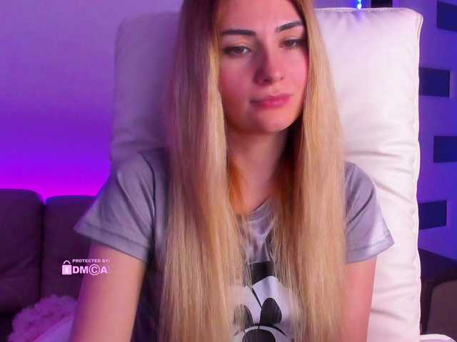 meow's BongaCams show and profile