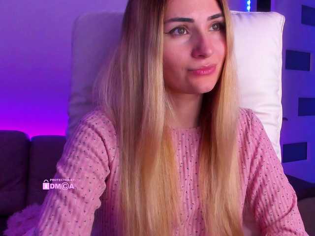 meow's BongaCams show and profile