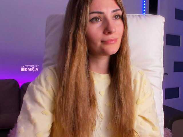 meow live cam on BongaCams