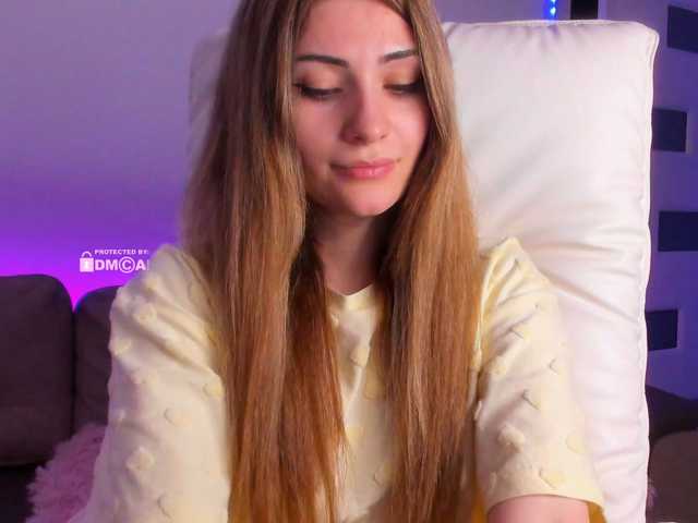 meow live cam on BongaCams