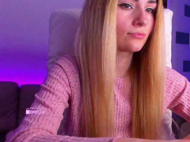 meow's BongaCams show and profile