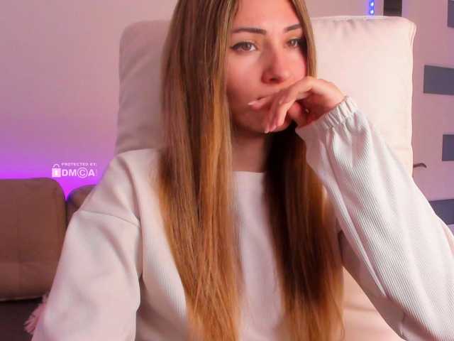 meow, en vivo ahora en BongaCams