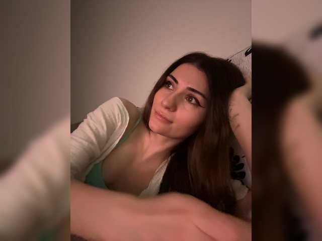 meow live cam on BongaCams