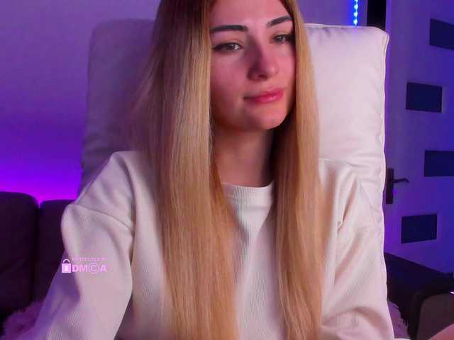 meow's BongaCams show and profile