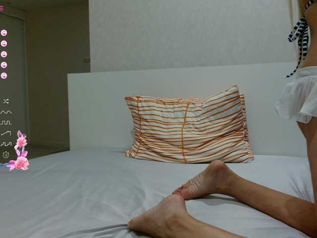 Flexygirl live webcam show