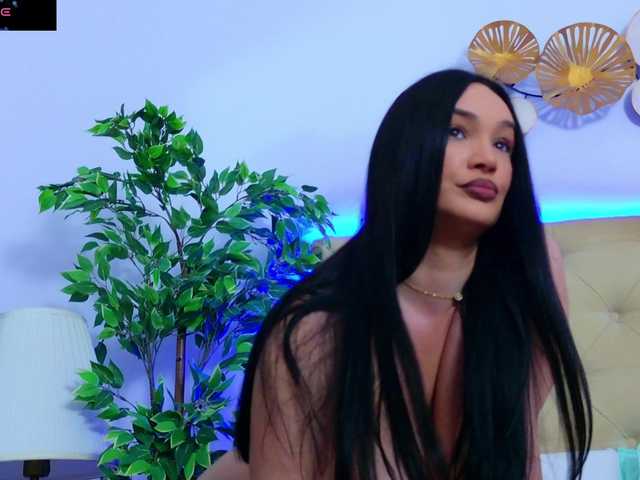 DaliyaArabian live webcam show