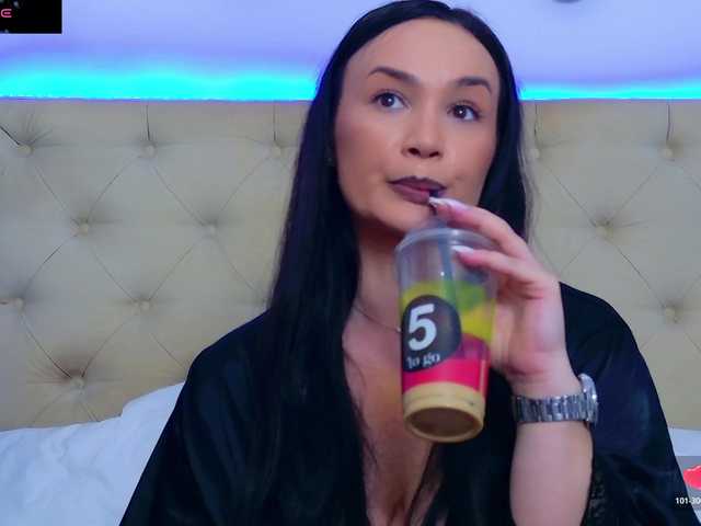 DaliyaArabian live cam on BongaCams