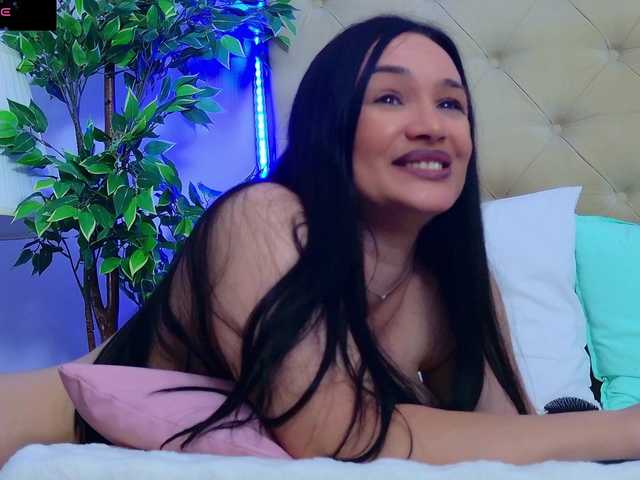 DaliyaArabian live cam on BongaCams