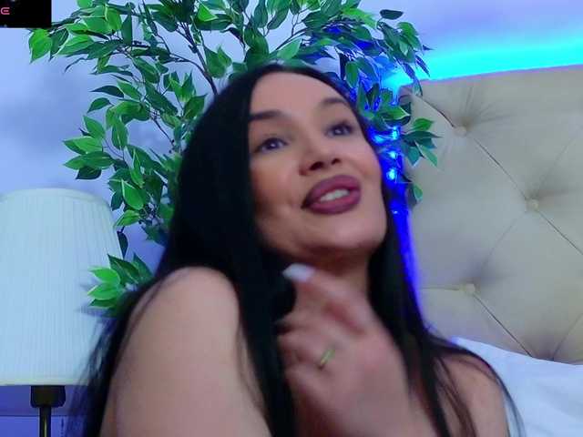 DaliyaArabian live webcam show