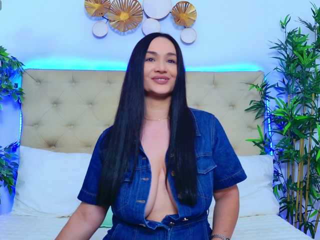 DaliyaArabian live cam preview
