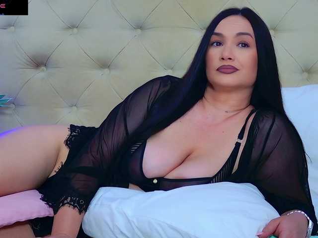 DaliyaArabian live cam on BongaCams