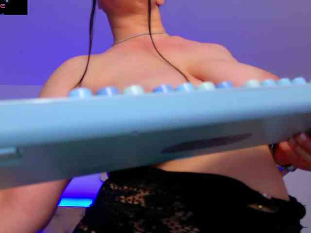 DaliyaArabian webcam