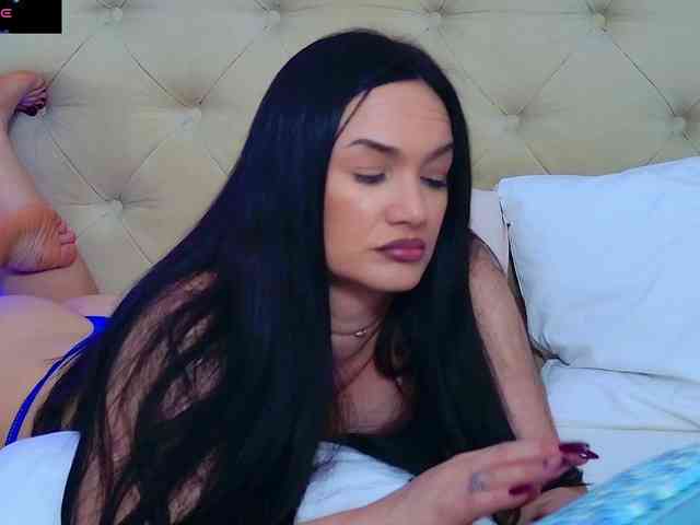 daliyaarabian's live room
