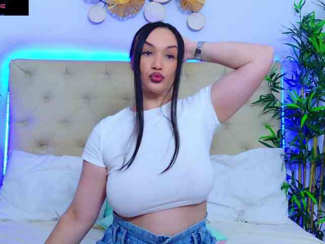 Modelo: DaliyaArabian