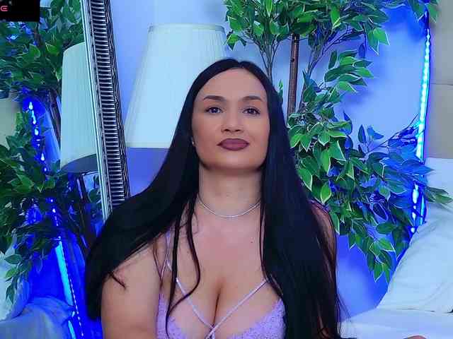 Modelo: DaliyaArabian