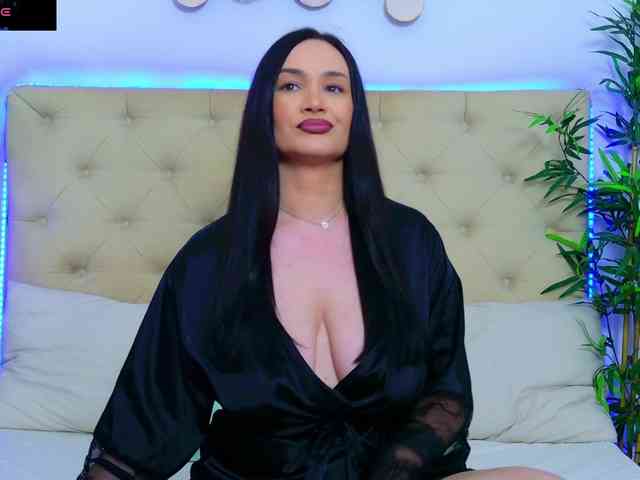 Modelo: DaliyaArabian