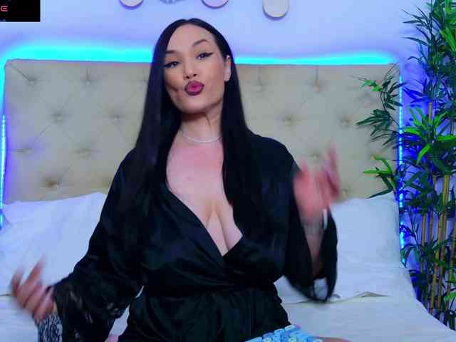 daliyaarabian's live room