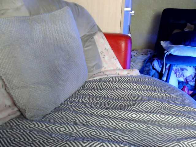 Alyssia live cam preview