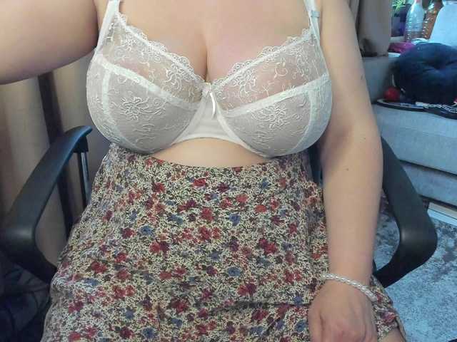 MiniCooperXXX's BongaCams show and profile