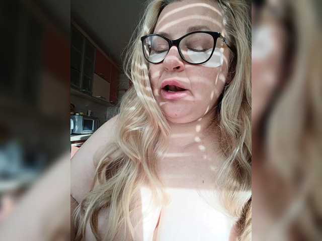 WifeyNusha