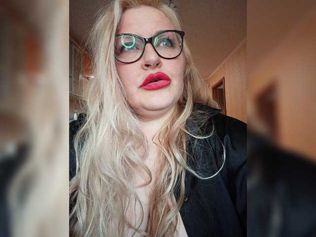 WifeyNusha