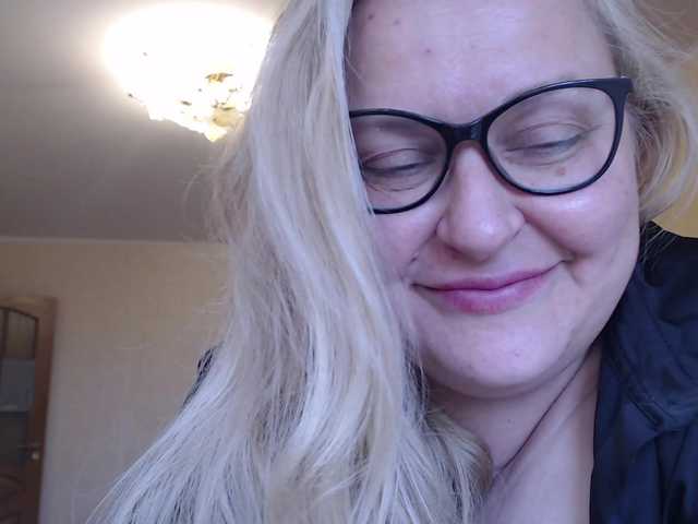 WifeyNusha live cam on BongaCams
