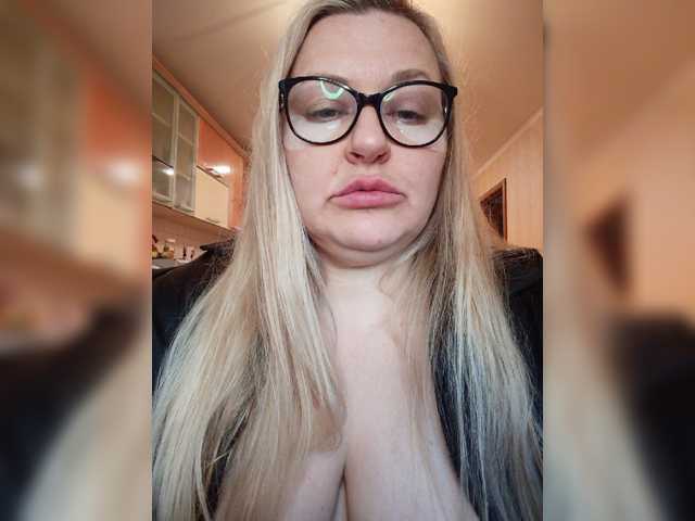 WifeyNusha