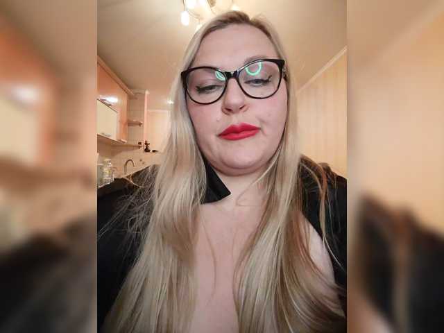 Pretty Nyusha live cam