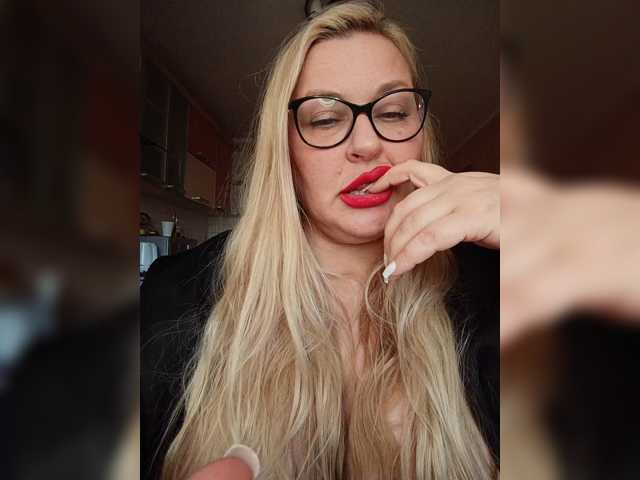 Pretty_NYUSHA