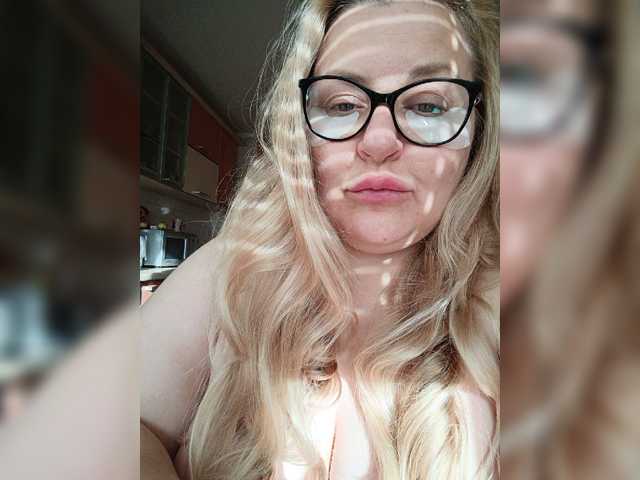 Pretty_NYUSHA
