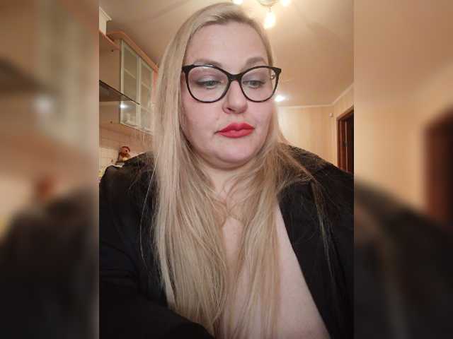 WifeyNusha