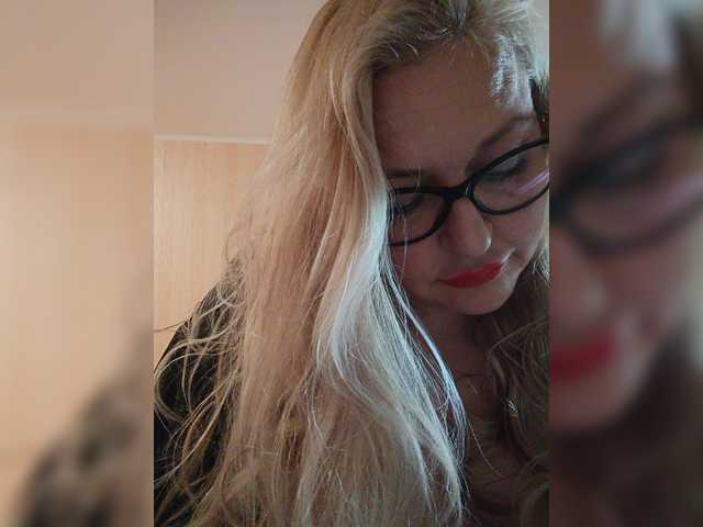 Pretty_NYUSHA live webcam show
